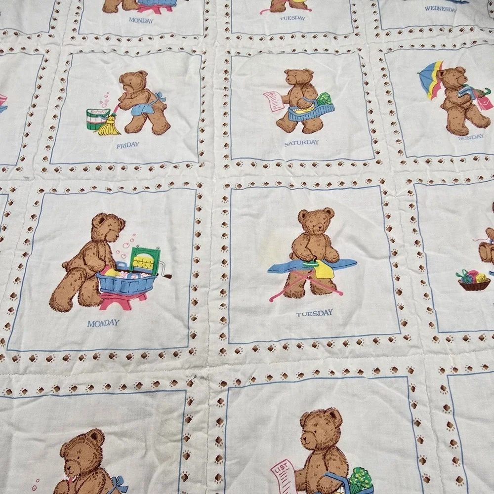 Vintage‎ Days of the Week Teddy Bear Quilted Baby Blanket Blue White 47x39